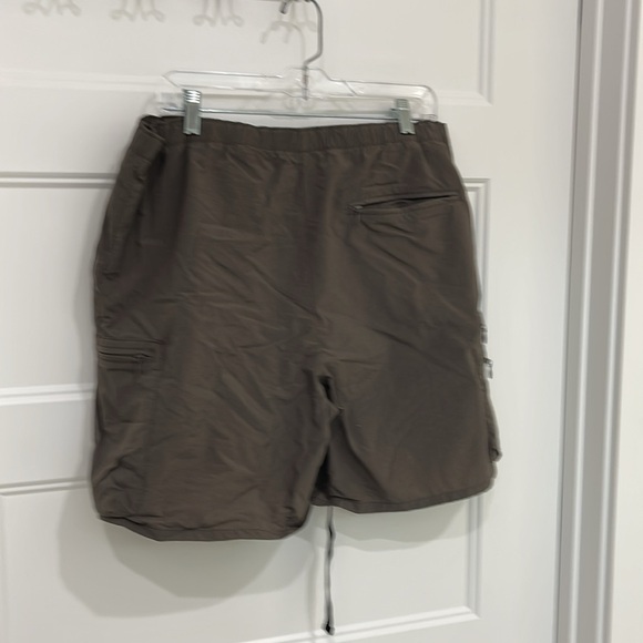 Columbia swim trunks - Picture 3 of 5